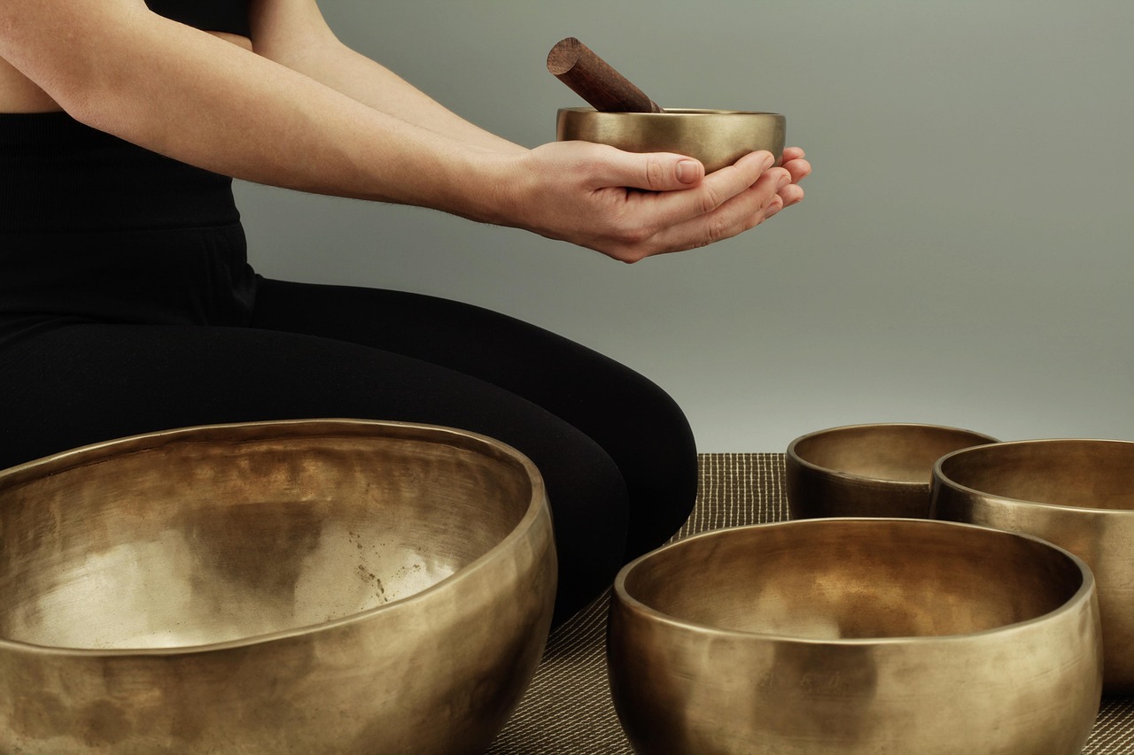 singing bowls, meditation, sound, tibet, spiritual, healing, esoteric, harmony, symbol, vibration, frequency, chakra, to heal, relaxation, wellness, yoga, healing, healing, vibration, chakra, chakra, chakra, chakra, chakra, yoga, yoga